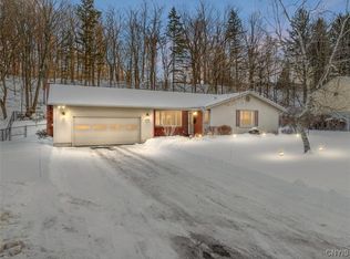 119 Crabapple Ln, Syracuse, NY 13219