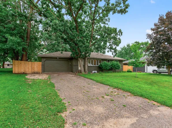 8017 Monroe St NE, Spring Lake Park, MN 55432