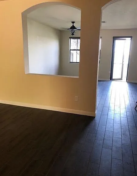 9575 Town Parc Cir N — Photo 6