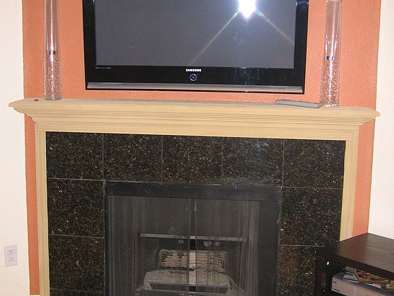 3rd image of 645 Balboa Ave APT 1