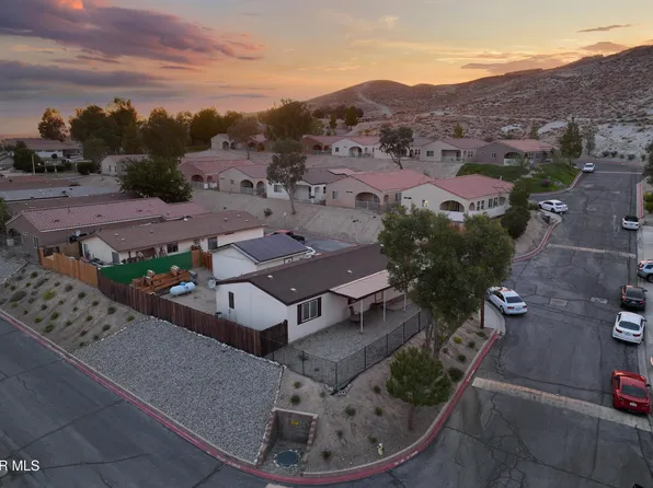 2300 E Valley Vis, Rosamond, CA 93560