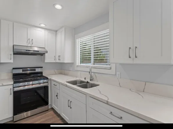202 W Arrow Hwy, Pomona, CA
