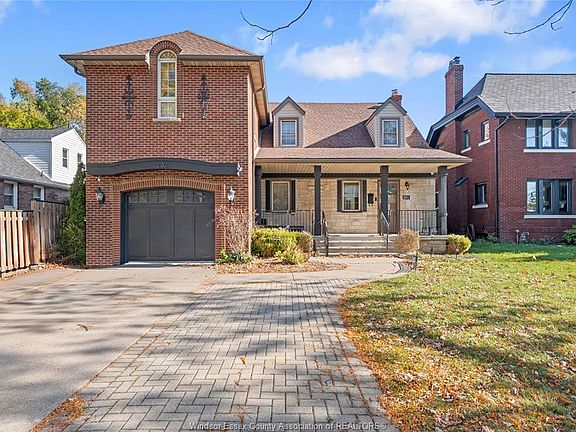 3rd image of 282 Rossini Blvd