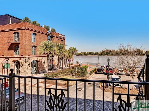 212 W Lower Factors Walk, Savannah, GA 31401