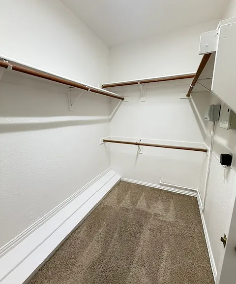8404 Pipe Stone Dr — Photo 15