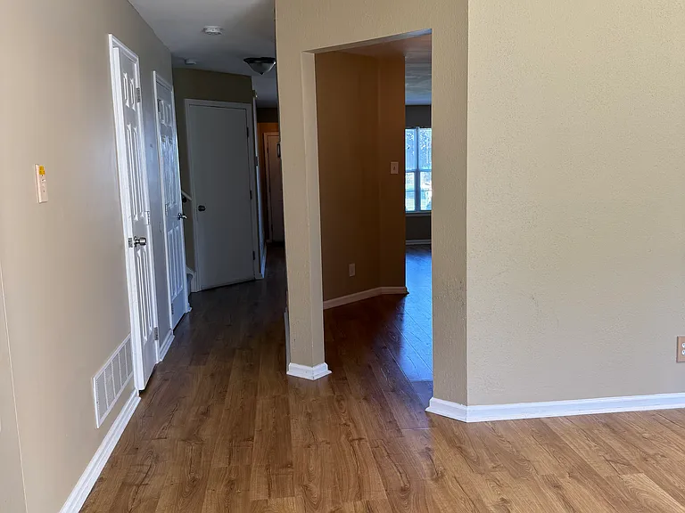 23 Park Side Dr — Photo 14