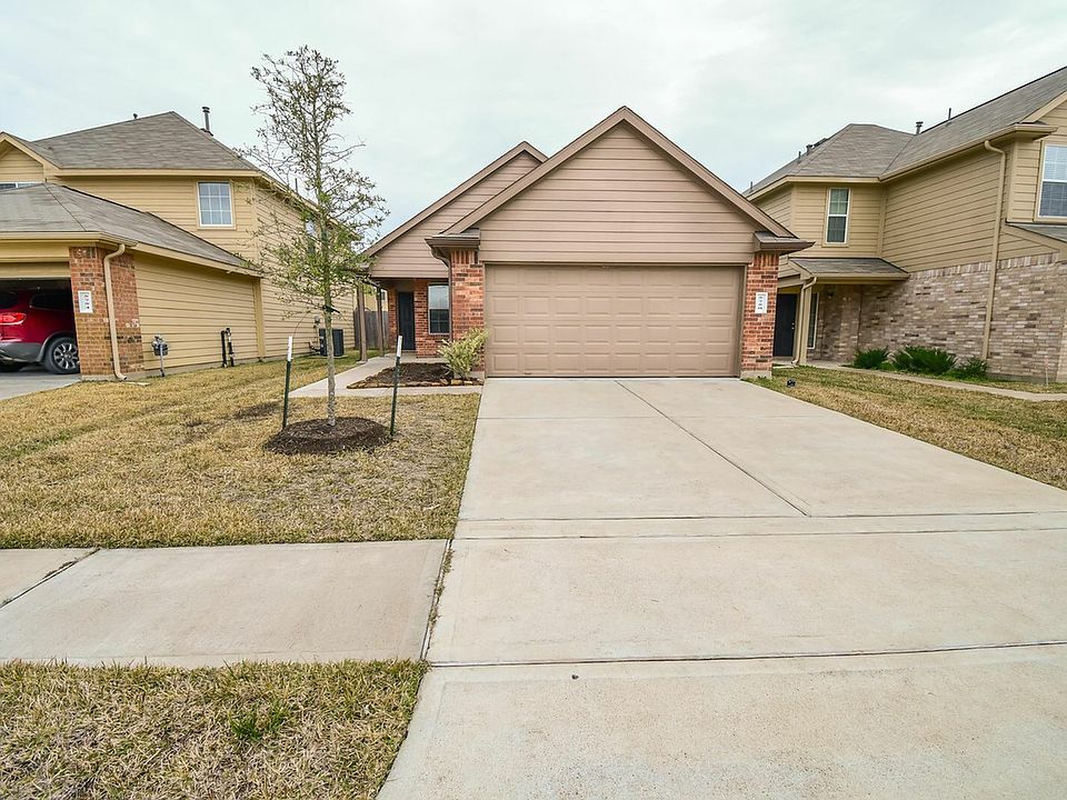 1st image of 5750 Kyle Cove Dr