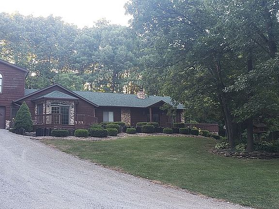 4th image of 57998 Lance Ln