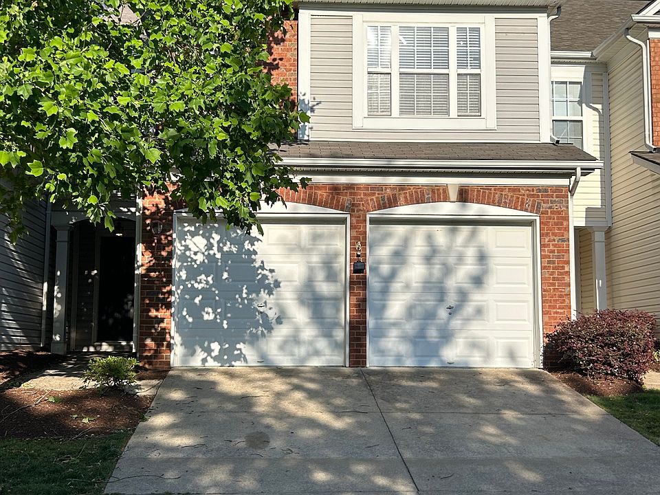 1st image of 436 Lazy Creek Ln