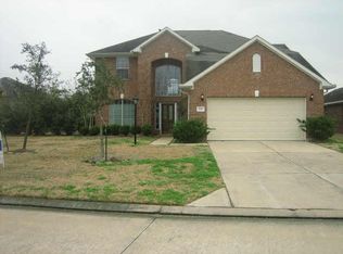 2910 S Cedar Hollow Dr, Pearland, TX 77584