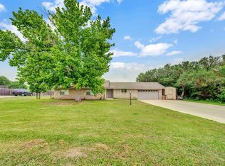 110 Wood Ridge Dr, Kerrville, TX 78028