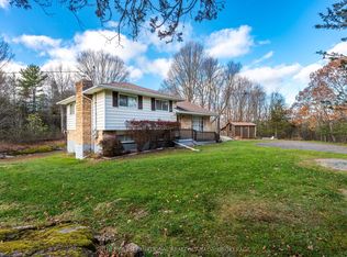 638 Thousand Islands Pkwy, Leeds And The Thousand Islands, ON K0E 1L0