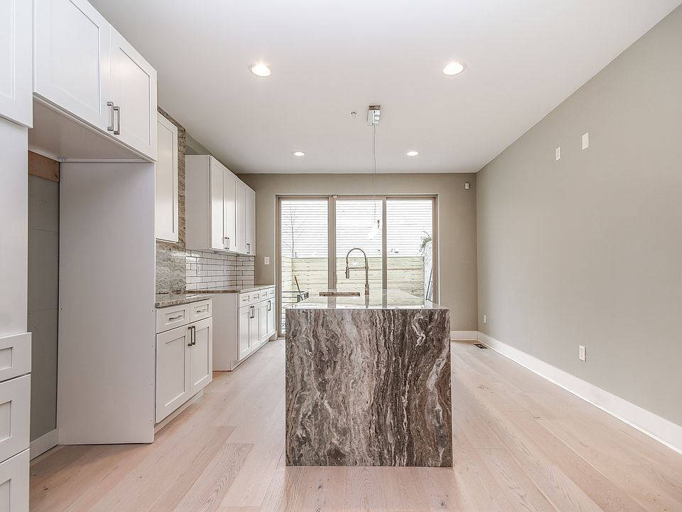 1st image of 1603 Annin St