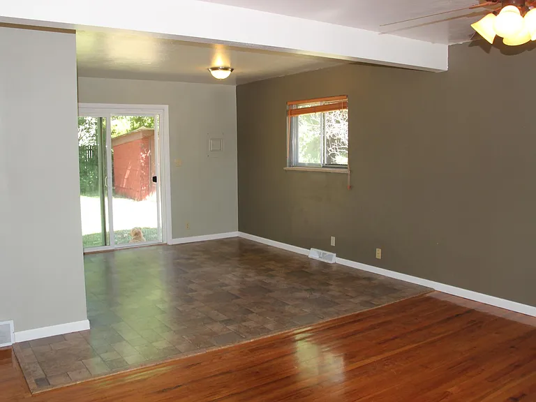 Dining Room w/ Slider to Backyard