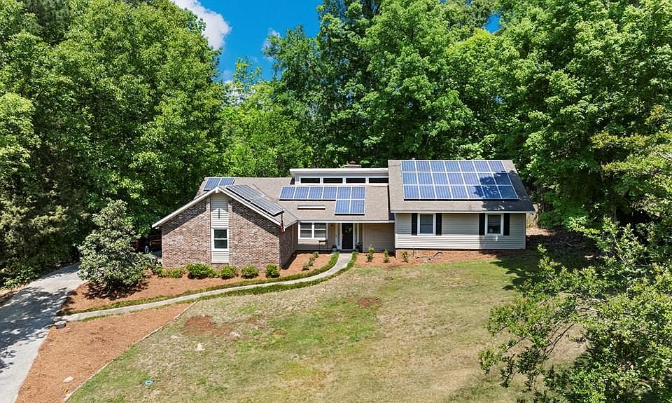 1st image of 1017 Cedarbrook Dr