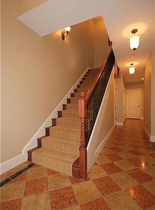 5th image of 222 W 50th St