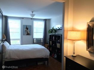 646 Leonard St APT 3R, Brooklyn, NY 11222