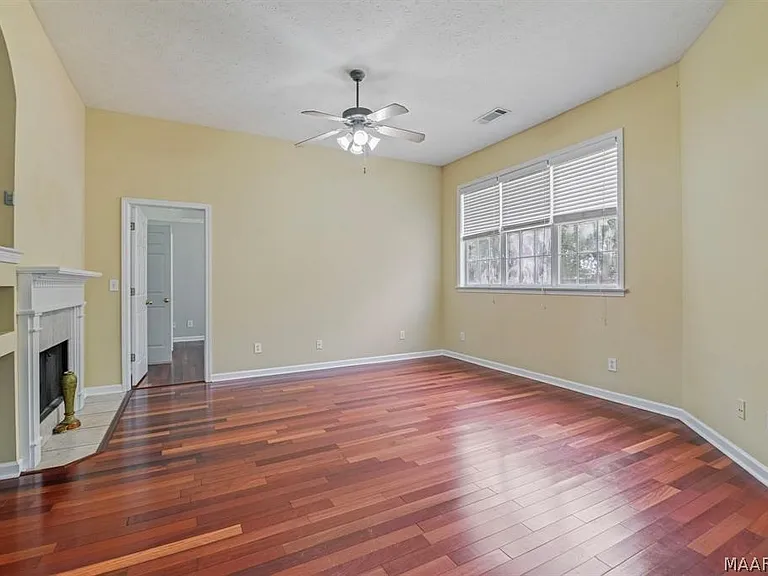 8990 Stoneridge Pl — Photo 4