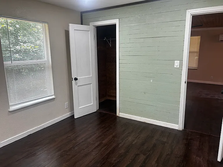 12735 Willis Waukegan Rd — Photo 10