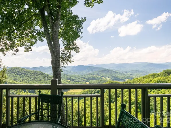 151 Spring Rock Rd #D1, Burnsville, NC 28714