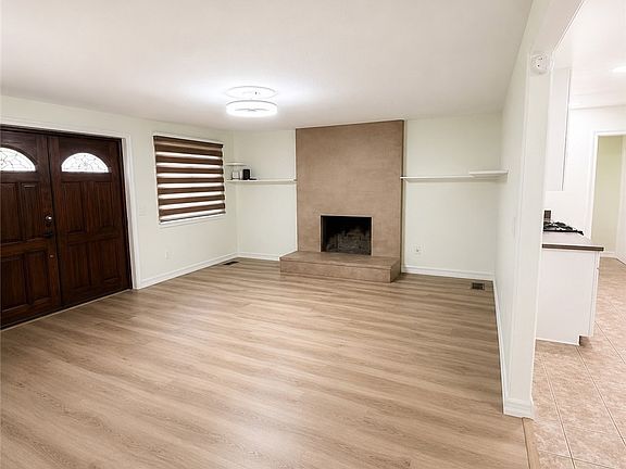 2nd image of 35635 Panorama Dr