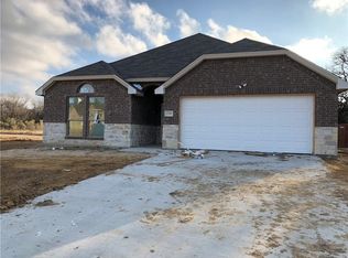 2258 Red Chute Dr, Dallas, TX 75253