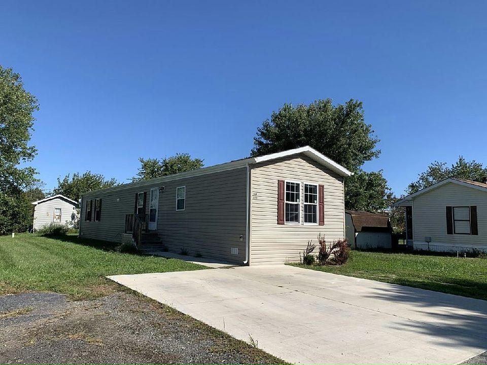 1st image of 31701 Beech Plum Ct