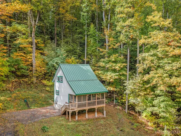319 Narrow Way Rd, Burnsville, NC 28714