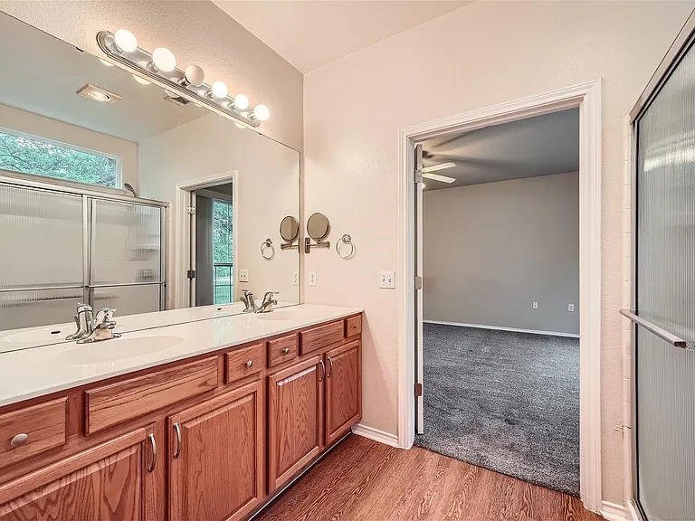 120 Muir Ct — Photo 19