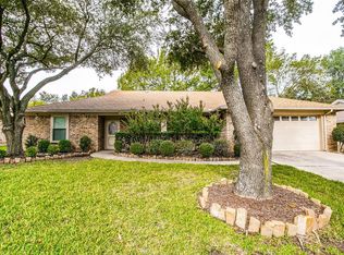 7625 Ford Dr, North Richland Hills, TX 76182