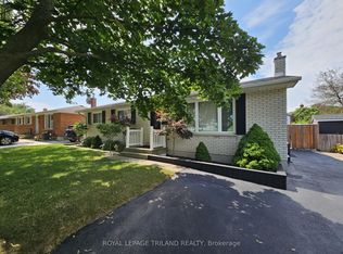 34 Confederation Dr, Saint Thomas, ON N5P3Y6