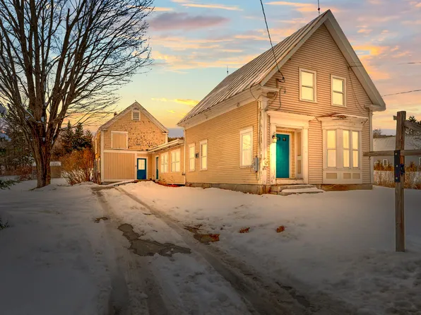 18 Temple Road, Wilton, ME 04294