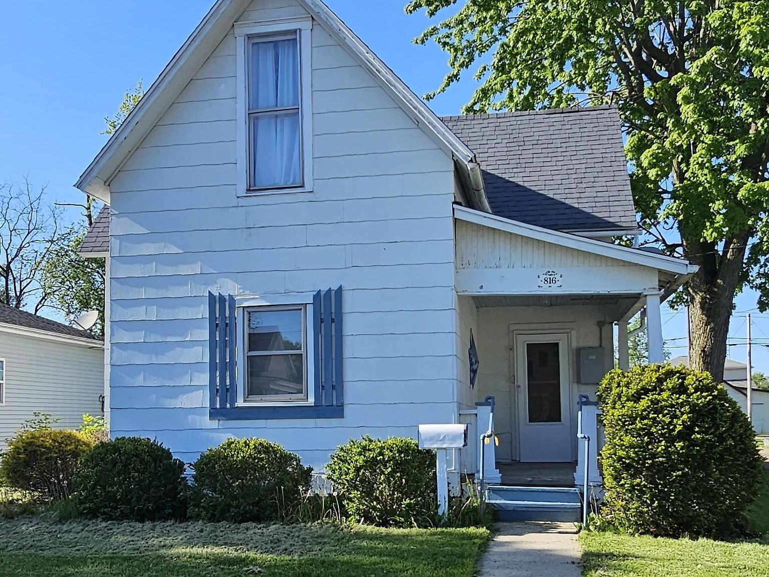 816 W Main St, Portland, IN 47371 | Zillow
