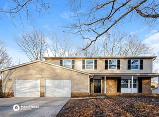 6729 Rollingridge Dr, Charlotte, NC 28211