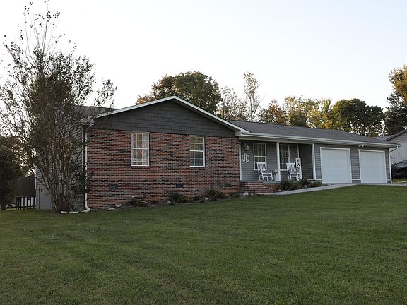 3rd image of 211 Sequoyah Dr