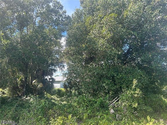 3rd image of 15181 Cemetery Rd