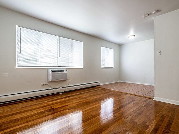 5th image of 8334 S Ellis Ave APT 202