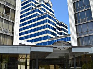 123 SW Jefferson Ave #ES2, Peoria, IL 61602