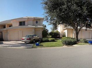 8420 Southbridge Dr APT 2, Estero, FL 33967