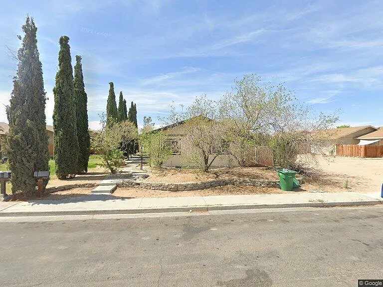 221 S Valley St #A — Photo 11
