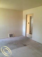5th image of 32106 James St