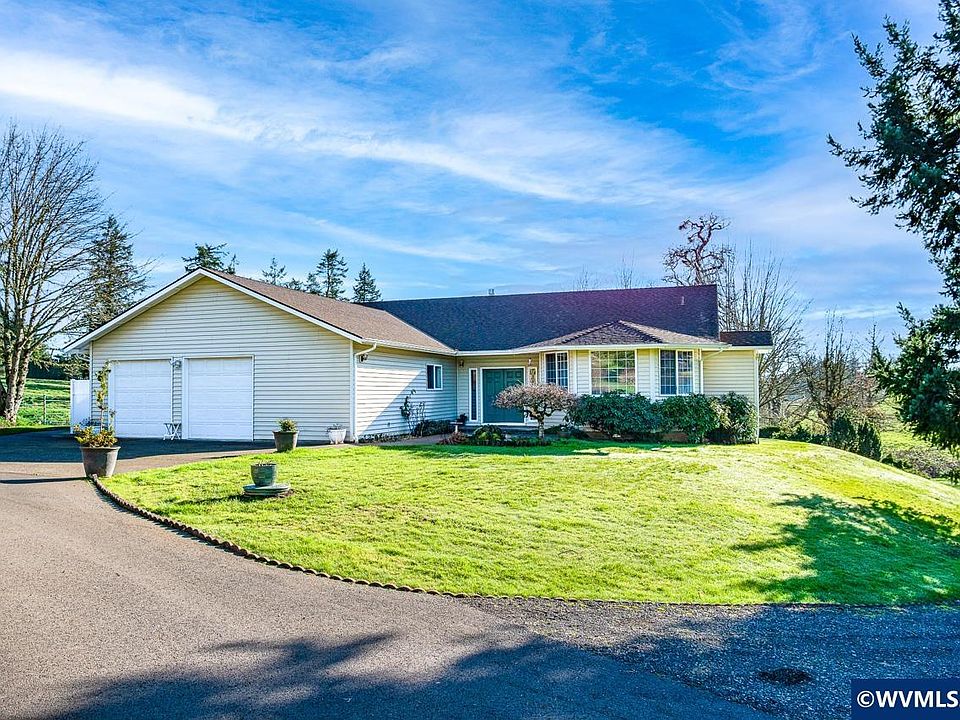1st image of 4662 Shadow Hills Dr SE