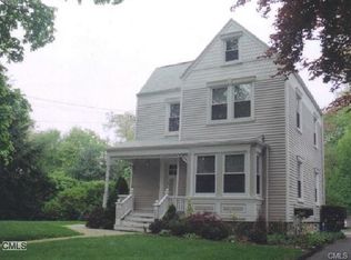 454 Riverside Ave #1, Westport, CT 06880