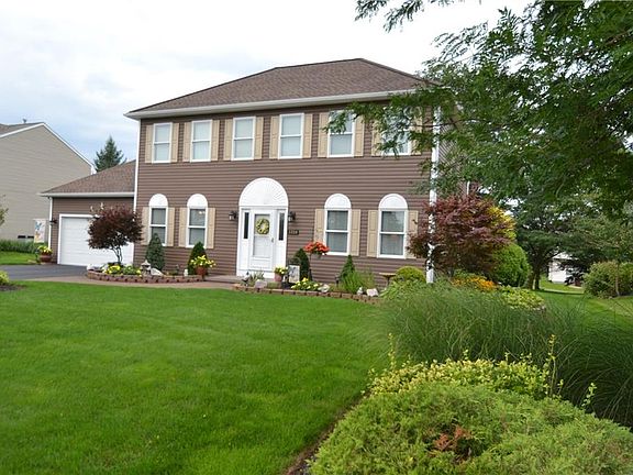 2nd image of 3358 Autumn Wood Dr