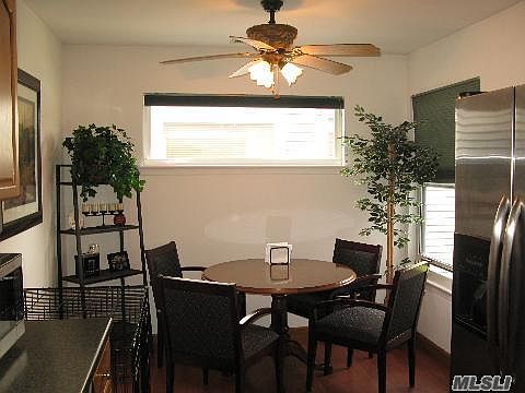 5th image of 614 Birchwood Park Dr