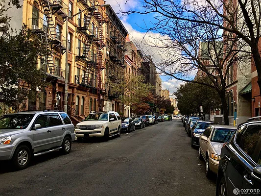 Rented by Oxford Property Group | media 38