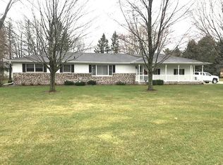 1010 NE 3rd St, Marion, WI 54950