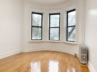 60-61 70th Ave #2, Ridgewood, NY 11385