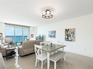 3000 Oasis Grand Blvd APT 801, Fort Myers, FL 33916
