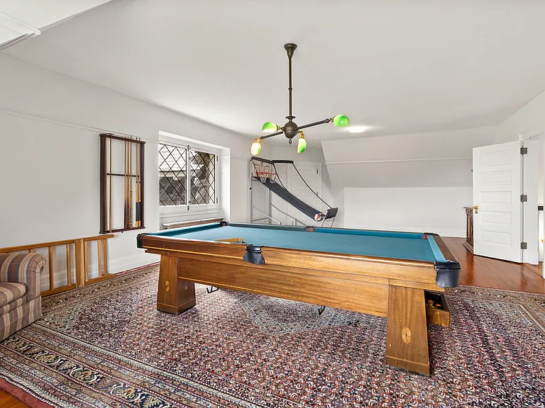 432 Field Point Rd — Photo 43